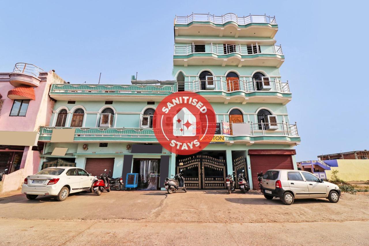 Spot On 37040 Hotel Ayushman Palace Bilaspur  Luaran gambar